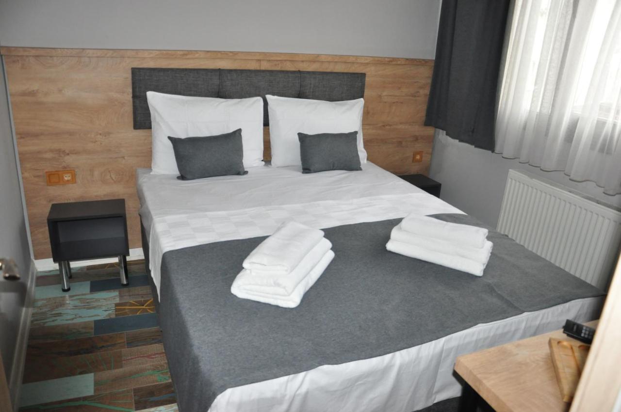 Otel Check In